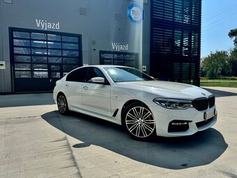 BMW 520d xDrive G30 MPacket - 3