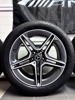 Mercedes AMG R19 orig. Letne - 3