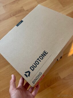 Duotone Entity - 3