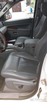 Jeep Grand Cherokee - 3