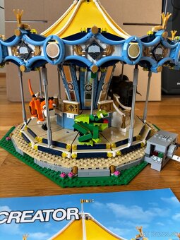 LEGO Creator Expert 10257 – Kolotoč - 3