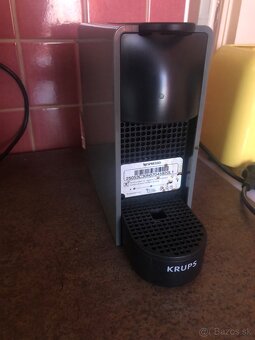 Predám kávovar NESPRESSO - 3