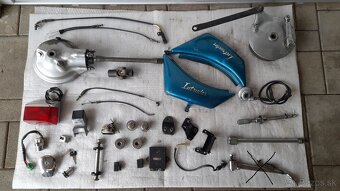 SUZUKI VS INTRUDER - 3