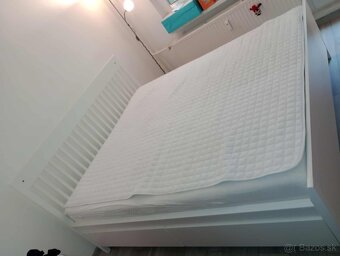 Manželská posteľ - 3