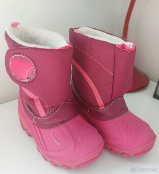 Zimné blikajúce zateplene čižmy veľ.23 - 3