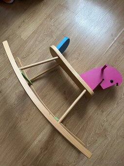 Nádherný drevený koník - 3