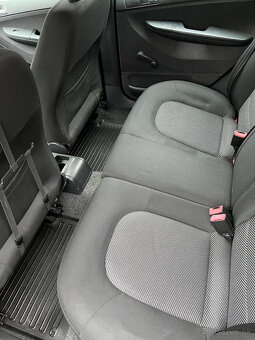 Predam škoda fabia 1.2 htp combi - 3