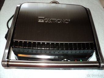 Panvice,pekáč, gril,ohrievač,demižóny,mikrovlnky,vysávač - 3