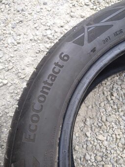 215/55 R 17 letné. - 3