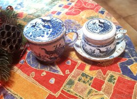 Šálky čajová a kávová s pokrievkami - 3