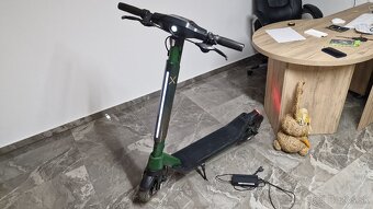 elektrická kolobežka - 3