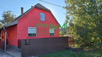 Zrekonštruovaný rodinný dom v Hernárdcéce 29900,-Eur - 3