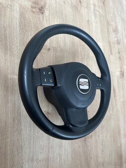 Multifunkčný volant Seat leon - 3