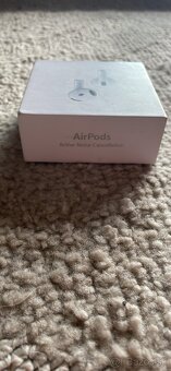 AirPod gen 4 - 3