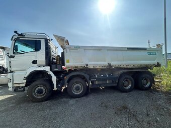 TGS 41.520 8x6 BB CH Trojstranný vyklápač - 3