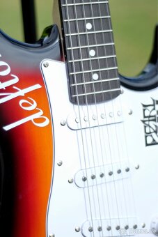Elektrická gitara Blond STR-1 SB - 3