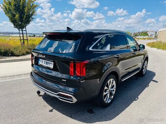 KIA SORENTO 2.2 CRDi PLATINUM 2023 naj.36tis.km - 3