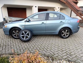 Mitsubishi Lancer 1,8 Mivec 105kw benzín - 3