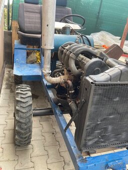 Predám malotraktor 1.8 diesel - 3
