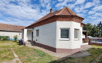 PREDAJ - RODINNÝ DOM S KRÁSNYM POZEMKOM - 3