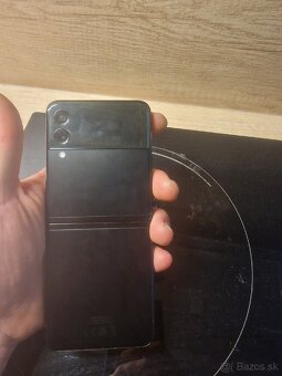 Samsung galaxy flip 3 - 3