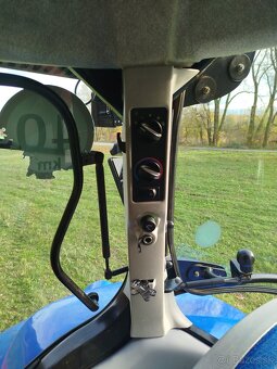 New Holland T6030 - 3