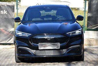 Ford Mustang Mach-E 98,7 kWh EXTENDED_RANGE 371 KONÍ 4X4 DPH - 3