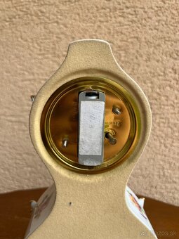 Porcelánové hodiny Kaiser - 3