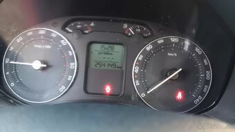 Predam skoda - 3