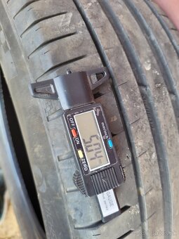 235/60 R18 Michelin - 3