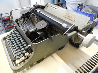 Písací stroj ZETA - 3