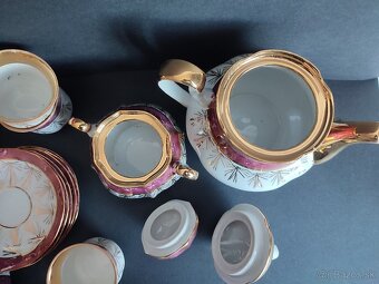 Porcelánový set. - 3