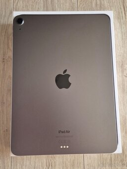 iPad Air 5 (2022) 10.9 - 3