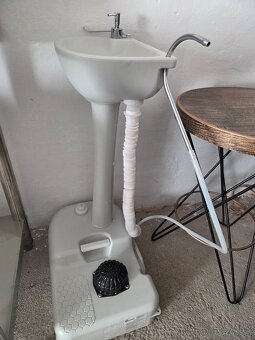 Predám kempingove umývadlo-super vec - 3