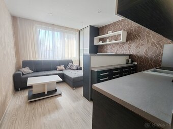 Topoľčany - garsónka na námestí - 3