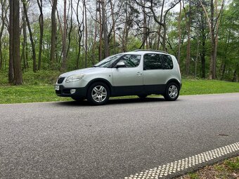 Skoda Roomster Scout - 3