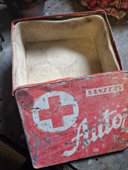 Lekárnička - 3