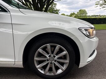 Predam Volkswagen Passat B8 2,0 TDI Dovoz GB Anglicko - 3