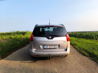 Peugeot 5008 2.0 Hdi predám - 3