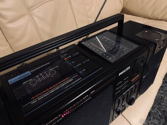 Vintage rádio Philips D8554 - 3