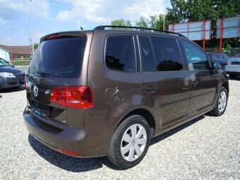 Volkswagen Touran 1.6TDi 7 MÍST-SERVIS-VSTŘIKY - 3