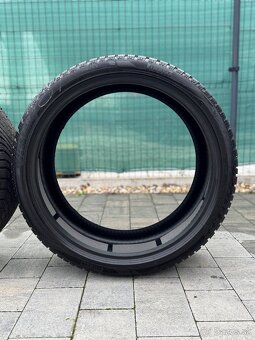 Pirelli Scorpion winter 2 275/35 R22 Dot 2024 - 3