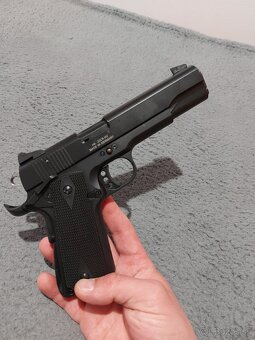 Zbran GSG-1911 .22LR - 3