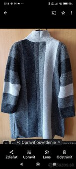 Predám dámsky sveter s výsačkou - 3