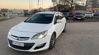 Opel Astra Caravan 1.7 81kW - 3