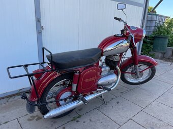 Jawa 250 - 3