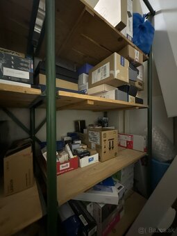 Pevný kovový regál - 3