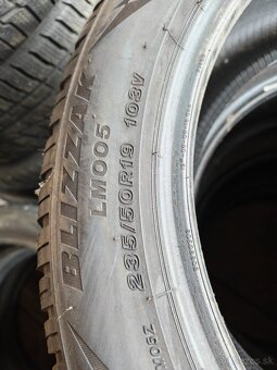 235/50r19 - 3