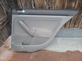 Predám tapacire dveri na golf 5 - 3