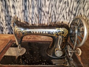 Šijací stroj Veritas - 3